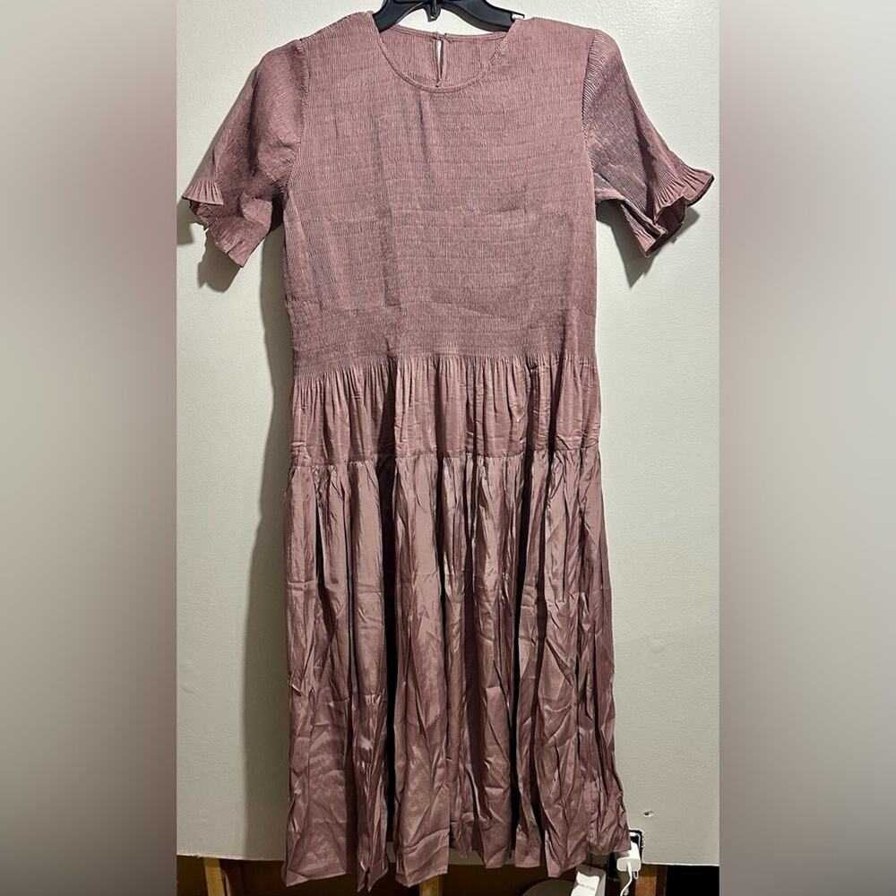 Buykud Mauve Textured Dress Size L Pink Ruffle Layered Short Sleeve (B1)